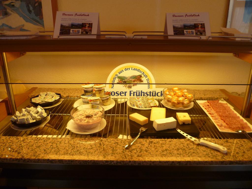 Sporthotel クラヴァーデル エクステリア 写真