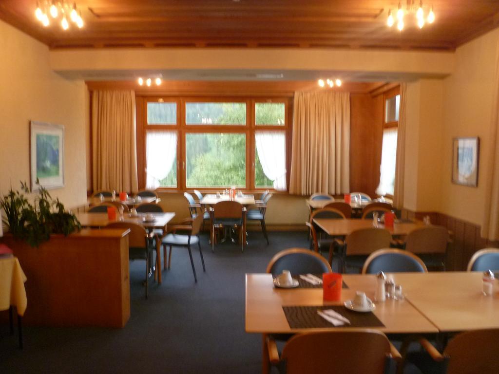 Sporthotel クラヴァーデル エクステリア 写真